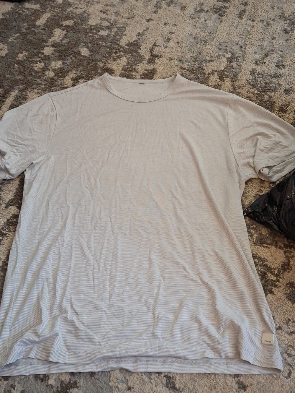 Vuori Men's Crew Tee in Light Gray